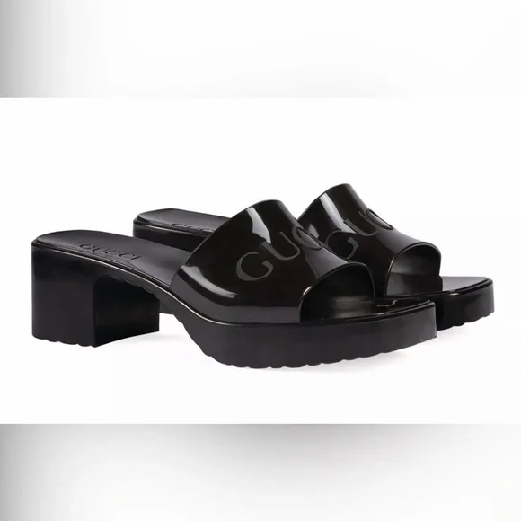 GUCCI Black Slip On Rubber Sandal Short Stack Heel EU 39